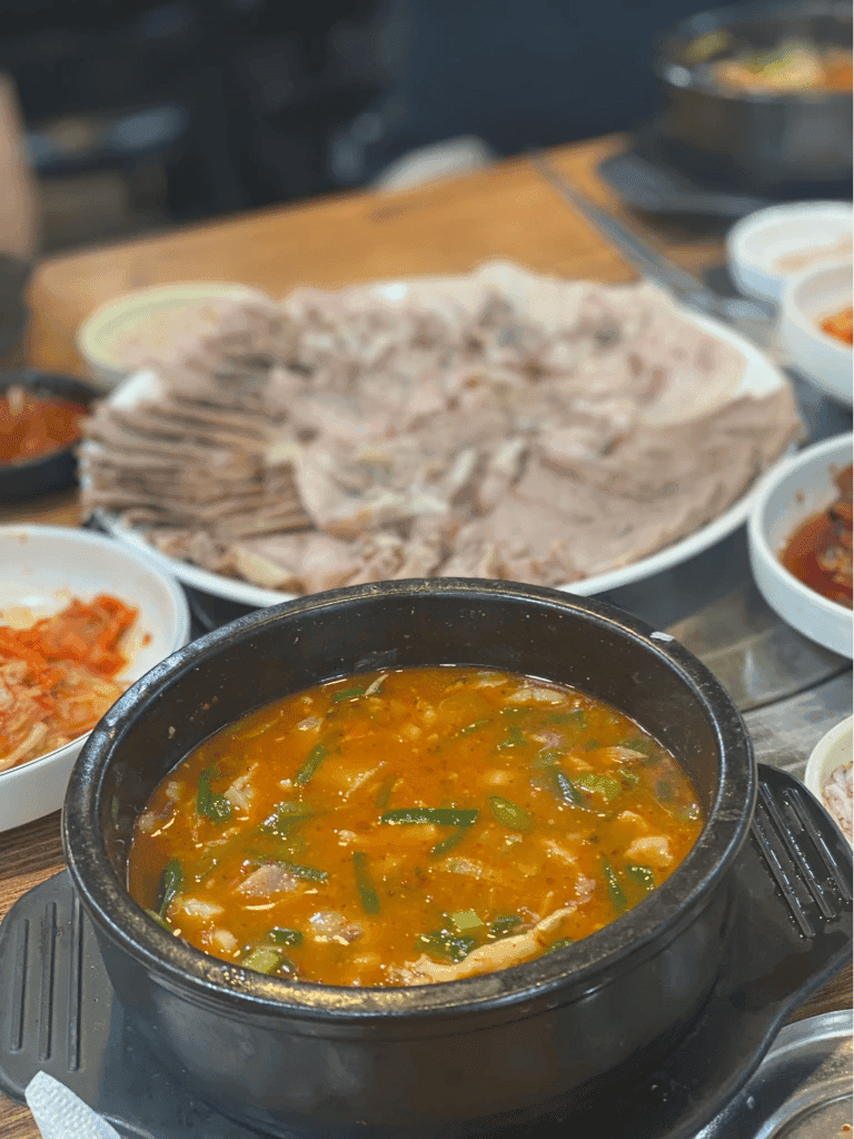 Gaeseong Bonga Chapssal Sundaeguk