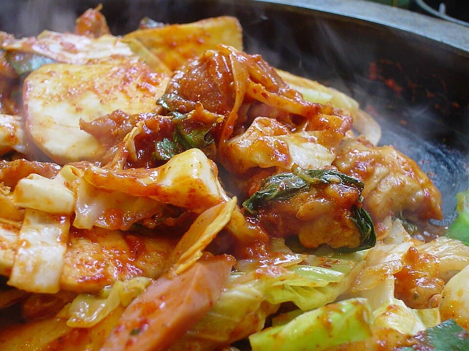Stir-Fried Spicy Chicken
