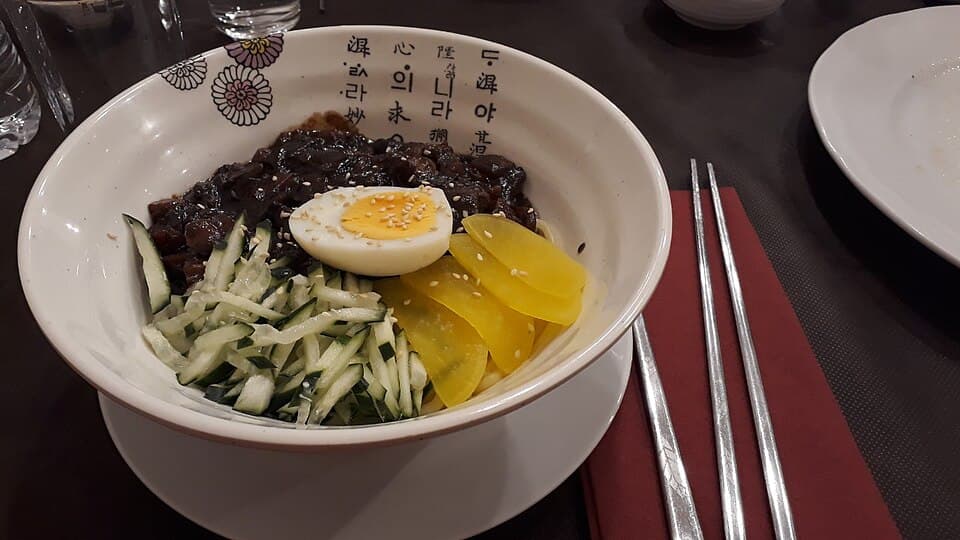 Black Bean Noodles